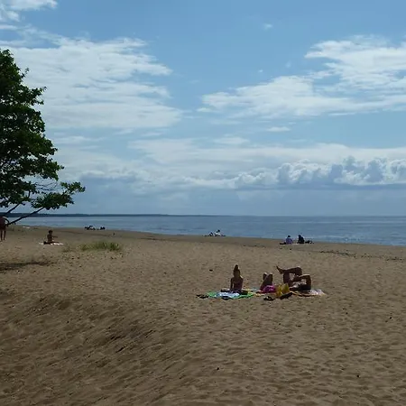 Neubad Viesu māja